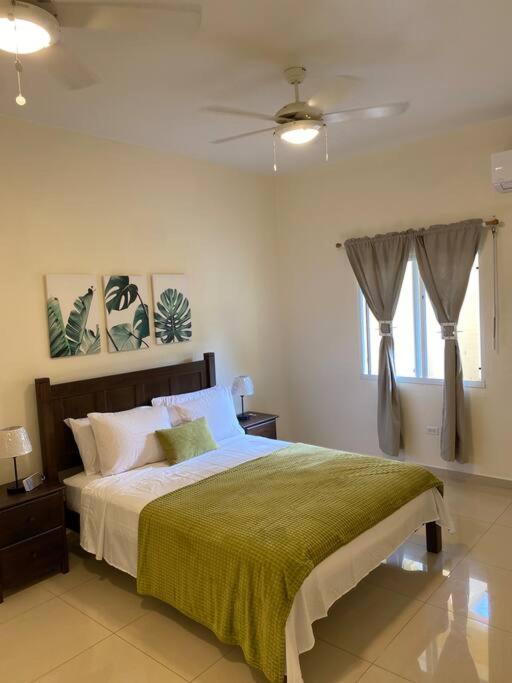 Lovely 2 Bedroom Apartment In Quiet Neighborhood! Philipsburg  Exterior foto